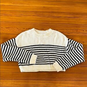 Garage small black and white striped cropped sweater